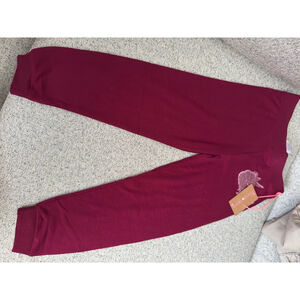 Girls Young Hearts Pants‎ Size 4 Red